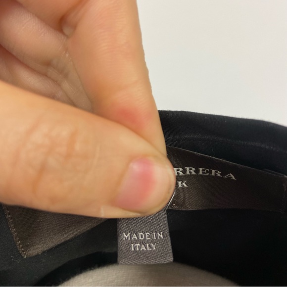 Carolina Herrera Crisp Classic Cotton Button Down Made in Italy Size 16 - Picture 10 of 11